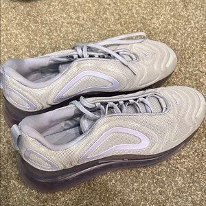 Nike Women's Sneakers in Light Gray and Purple